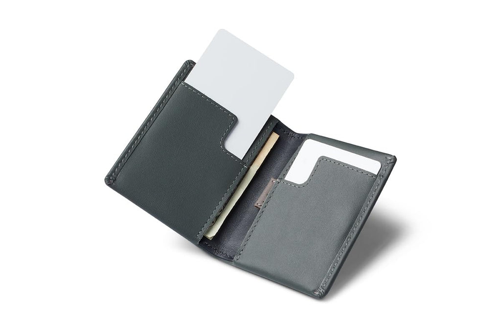 Bellroy Slim Sleeve, slim leather wallet (Max. 8 cards and bills)