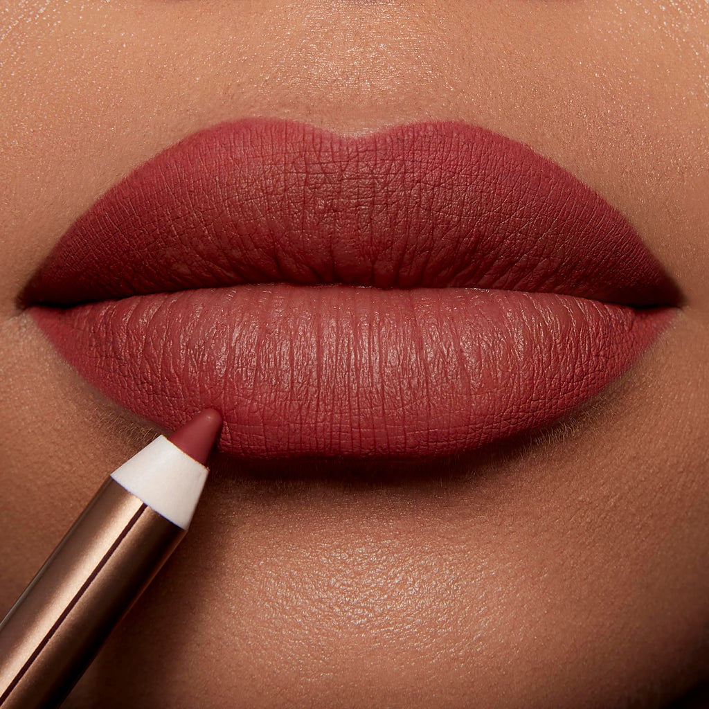 Charlotte Tilbury Lip Cheat Lip Liner Pencil - Gives Lips a Fuller-Looking, Defined Pout - Enriched with Jojoba Oil & Hyaluronic Acid - Waterproof, Smudge-Proof & Transfer-Proof