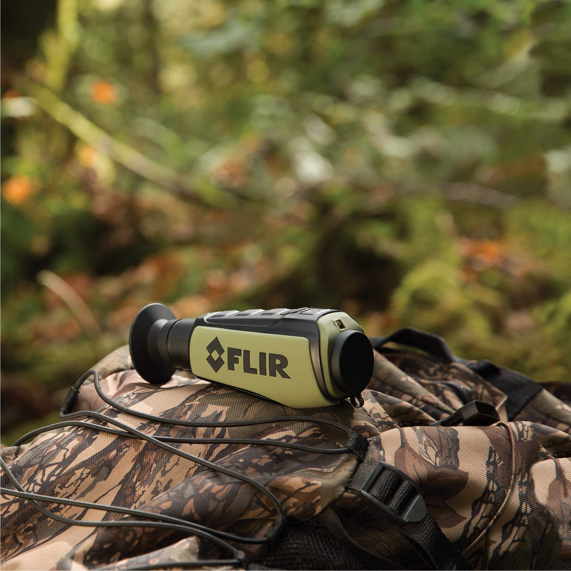 FLIR Scout TK - Compact Thermal Imaging Monocular for Wildlife Viewing, Hunting & Outdoor