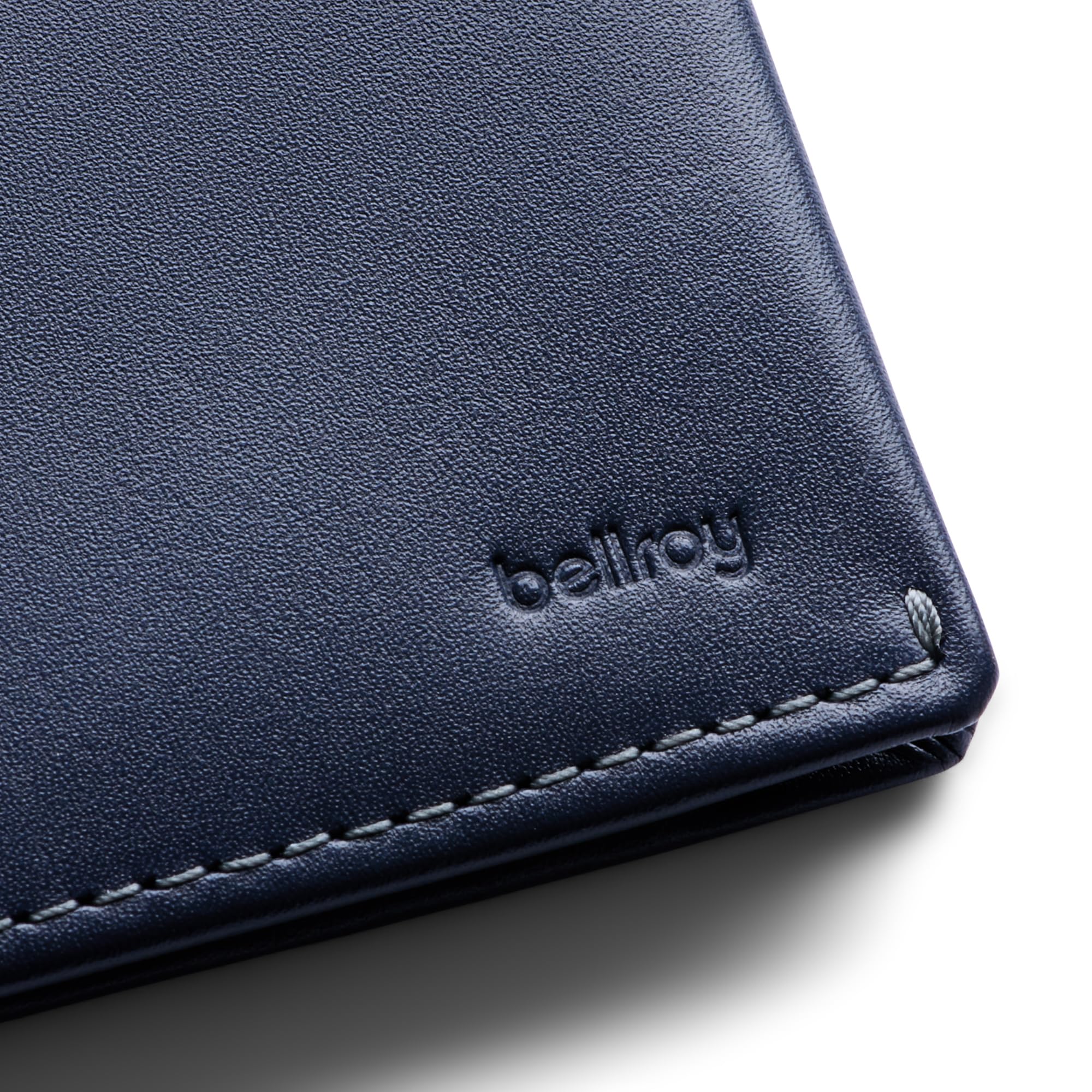Bellroy Slim Sleeve, slim leather wallet (Max. 8 cards and bills)
