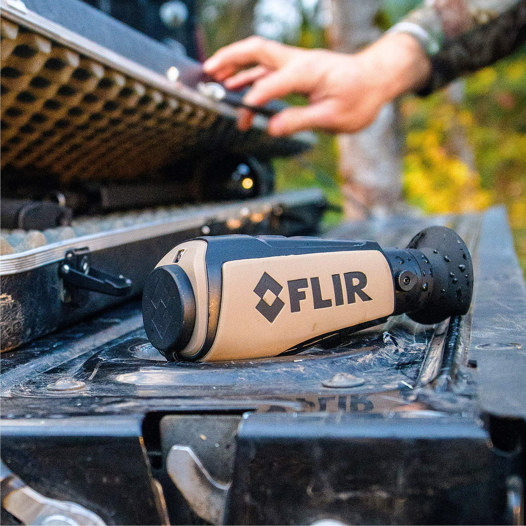 FLIR Scout TK - Compact Thermal Imaging Monocular for Wildlife Viewing, Hunting & Outdoor